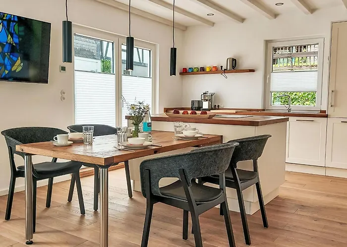 Сasa de vacaciones Waldkauz By Interhome